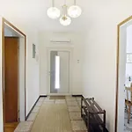Spacious Flat With Terrace In Διαμέρισμα