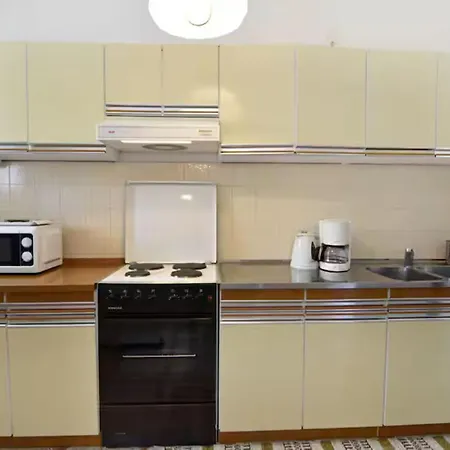 Spacious Flat With Terrace In Appartement *
